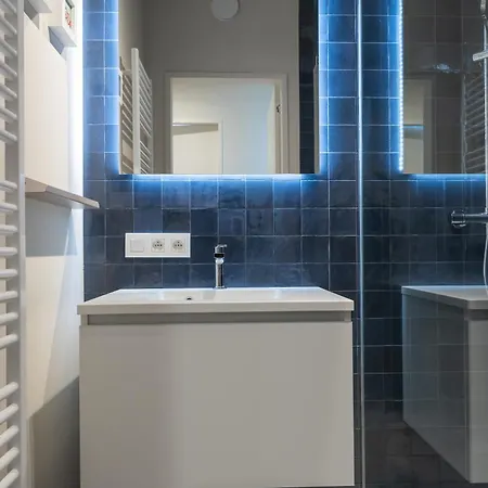 Trinity Cove 167 * Ostend