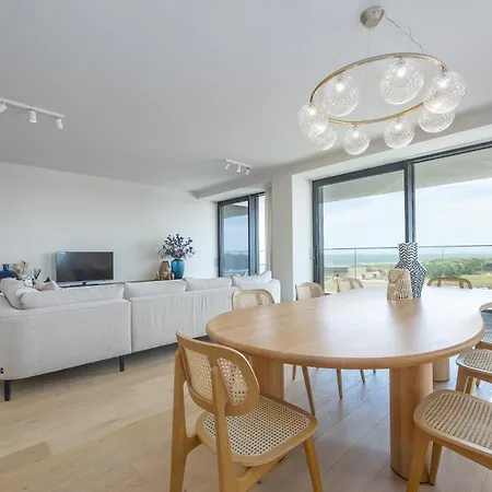 Trinity Cove 167 Ostend