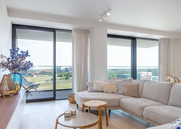 Trinity Cove 167 * Ostend